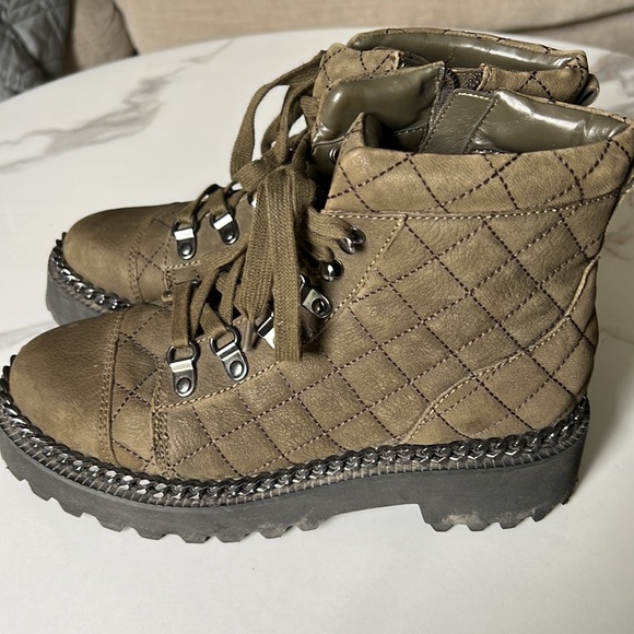 Vine Camuto quilted combat boots - Picture 3 of 5